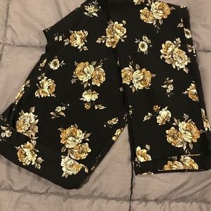 NY and Co floral pull on ankle pants